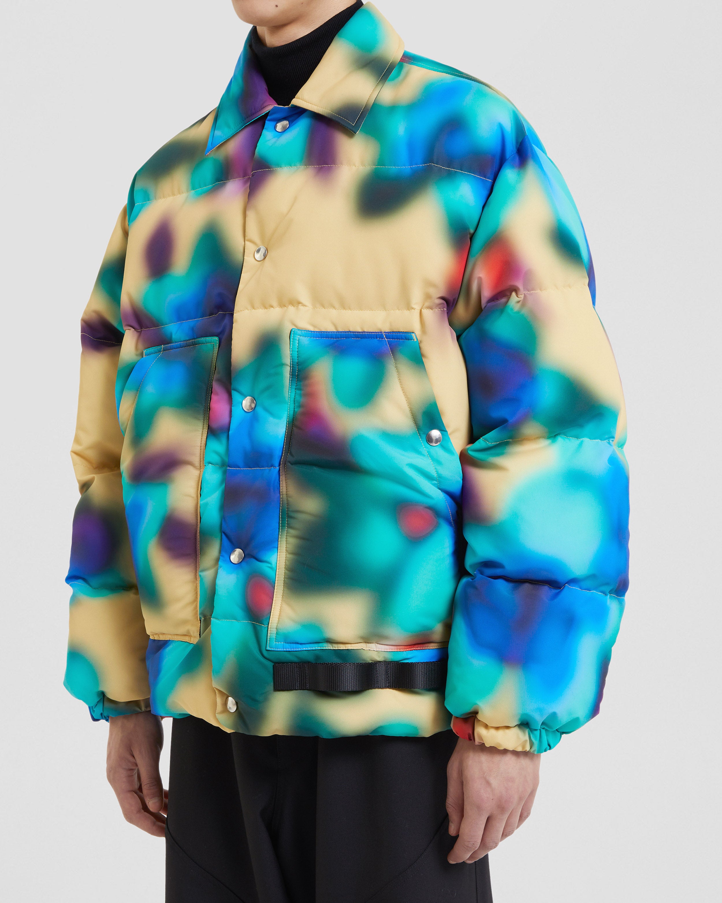 HEMLOCK JACKET, BLURRED